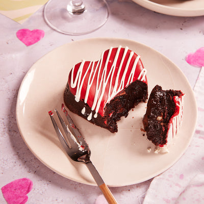 Valentines Heart Shaped Postal Brownie Box, photo 7