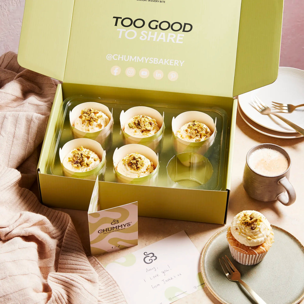 White Chocolate & Pistachio Cupcake Box, photo 2